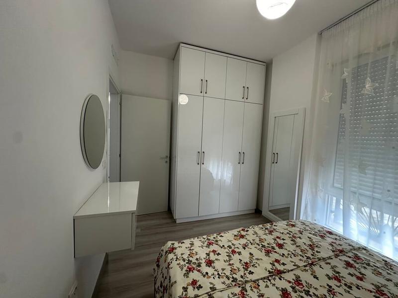 Apartament 1+1 me qera në Mon Amour, Tiranë, 55 m². Foto 2 nga 3