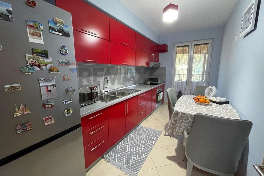 Apartment for sale in Shkozë, Tirana, 136 m². Photo 2 of 3