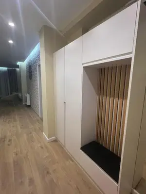 Apartament 2+1 me qera në Rruga Hajredin Haxhiraj, Vlorë, 110 m². Foto 9 nga 12