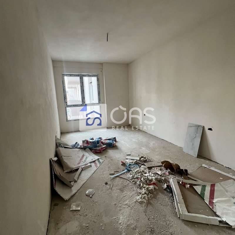 Apartament 1+1 në shitje në Kamez, Pran rrethit te Bathores, Kamez, Kamëz, 75 m²