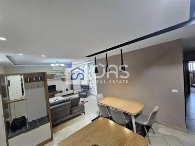 Apartament 2+1 me qera në Liqeni i Thatë, Tiranë, 101 m². Foto 1 nga 7