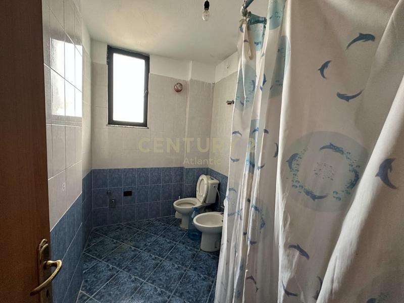 Apartament 2+1 në shitje në Tregu fruta perimeve, Durrës, 90 m². Foto 10 nga 10