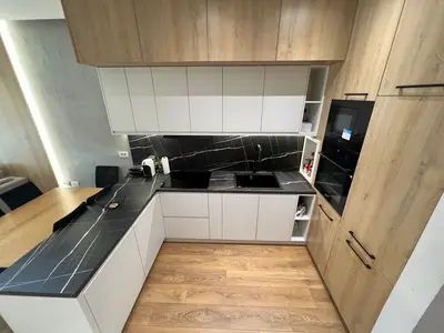 Apartament 1+1 në shitje në 21 Dhjetori, Tiranë, 69 m². Foto 7 nga 12