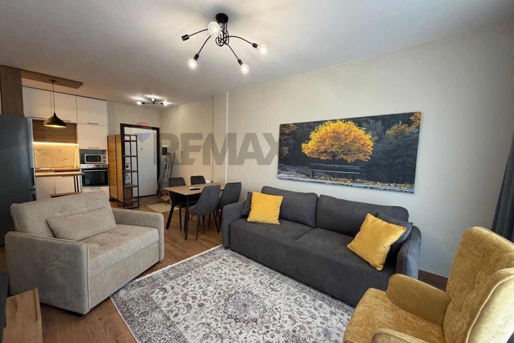 Appartamento in affitto a Rruga Dritan Hoxha, Tirana, 56 m². Foto 1 di 3