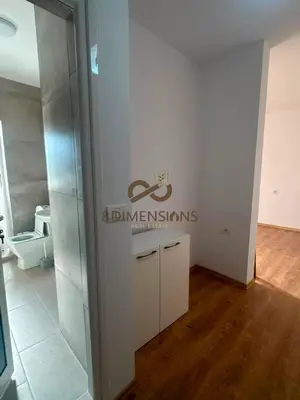 Appartamento 1+1 in affitto a Sheshi Skënderbej, Tirana, 55 m². Foto 5 di 6