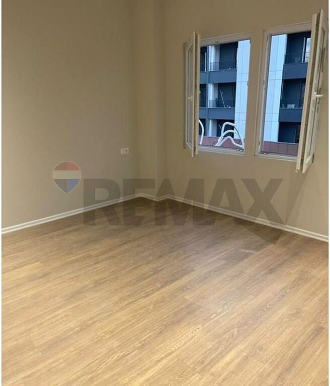 Apartment for sale in Astir, Tirana, 82 m². Photo 3 of 3