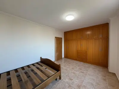 Apartament 2+1 me qera në Selitë, Tiranë, 98 m². Foto 7 nga 10