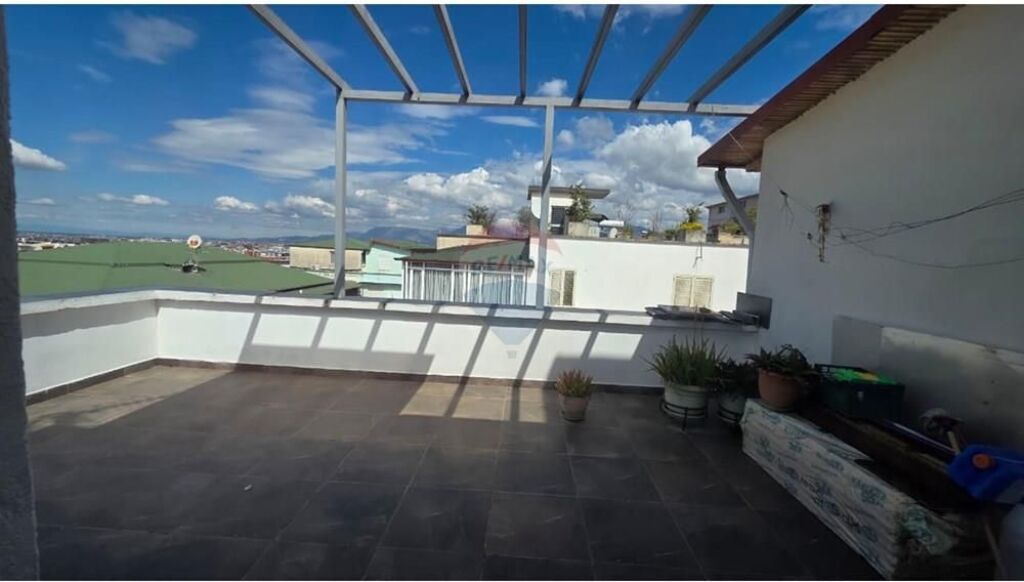 Apartment for rent in Kodra e Diellit, Tirana, 100 m². Photo 1 of 3