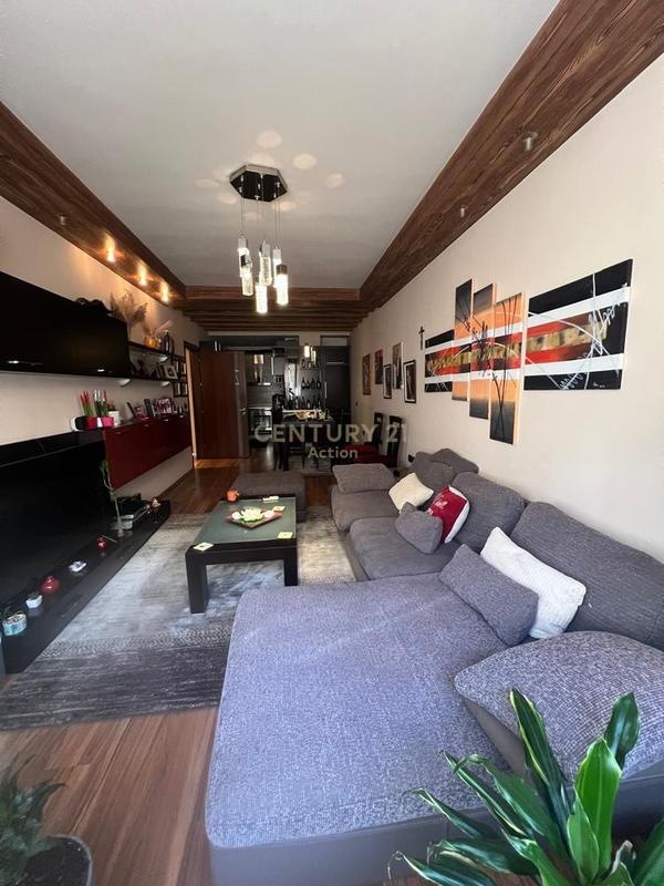 Appartamento 2+2 in vendita a Rruga Siri Kodra, Tirana, 108 m²