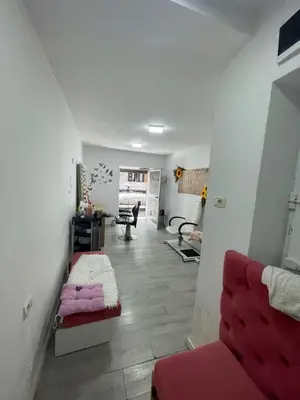Dyqan në shitje në Rruga Andon Naçi, Durrës, 41 m². Foto 3 nga 5