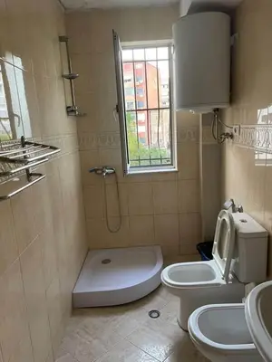 Appartamento 2+1 in affitto a Tirana, 88 m². Foto 4 di 8