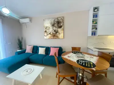 Apartament 2+1 me qera në Vlorë Albania, Vlorë, 86 m². Foto 3 nga 12
