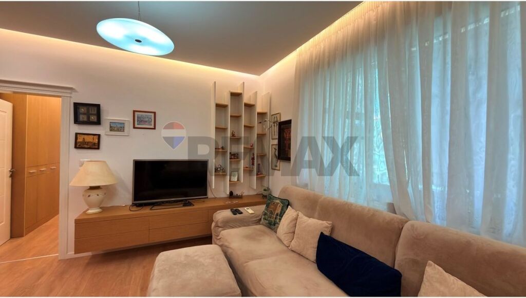 Apartment for rent in Myslym Shyri, Tirana, 103 m²