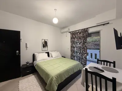 Studio for sale in Rrapi, Vlorë, 27 m². Photo 2 of 3