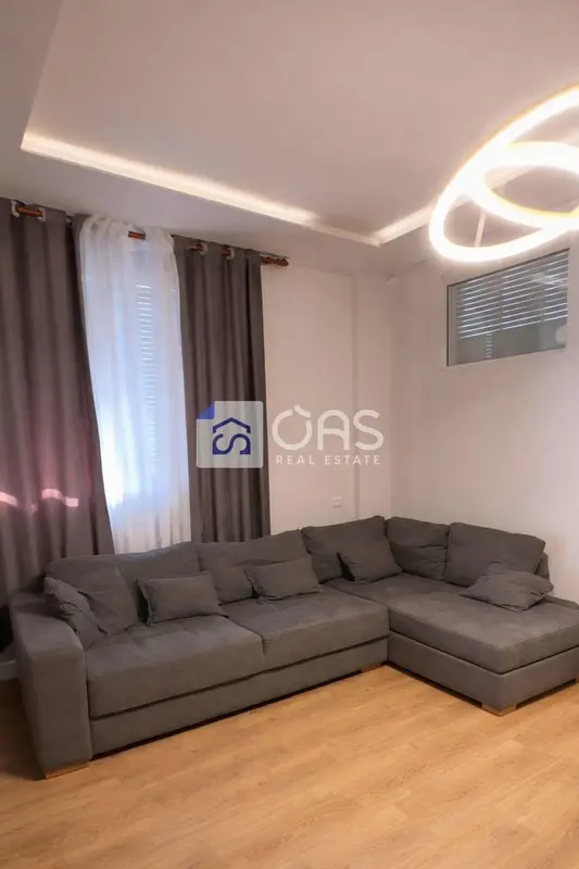 Appartamento in affitto a Liqeni i Thatë, Tirana, 60 m²