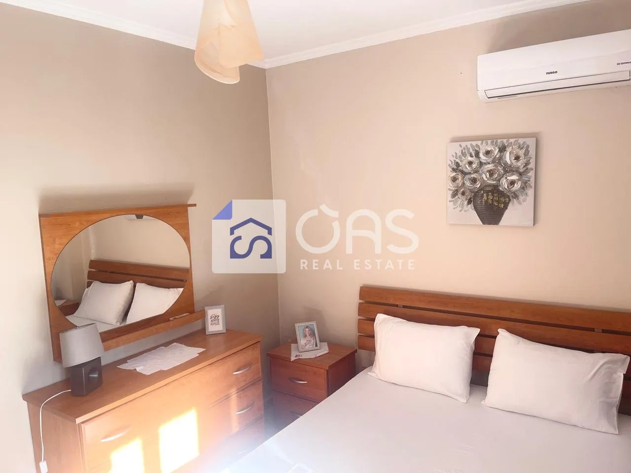 Apartament 1+1 me qera në Sheshi Willson, Tiranë, 55 m². Foto 1 nga 12
