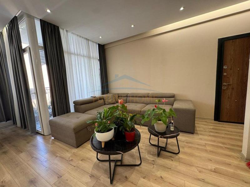 Appartamento 2+1 in vendita a Rruga Jordan Misja, Tirana, 98 m²
