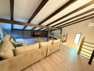 Vilë me qera në Petrelë, Tiranë, 180 m². Foto 3 nga 9