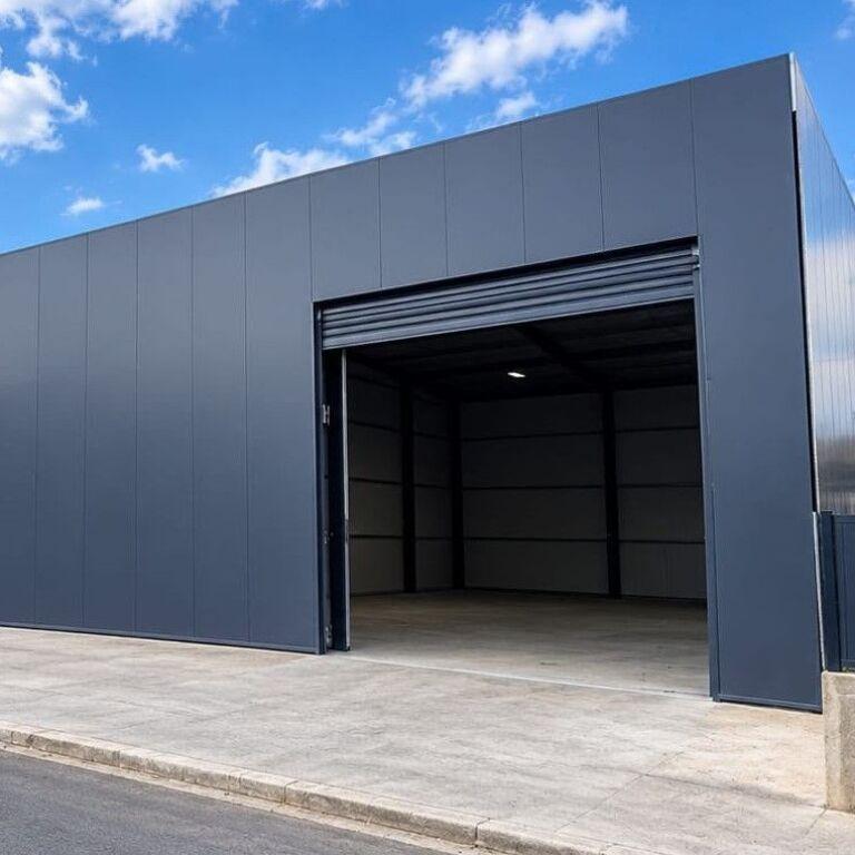 Warehouse for rent in Yrshek, Tirana, 670 m²