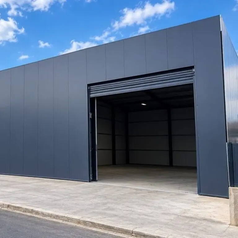 Warehouse for rent in Yrshek, Tirana, 670 m²