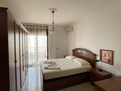 Appartamento 2+1 in affitto a Blloku, Tirana, 140 m². Foto 6 di 12