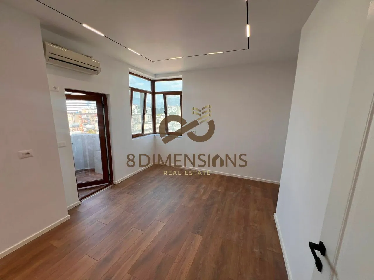 Appartamento 1+1 in vendita ad Ish Nisharaku, Tirana, 56 m². Foto 1 di 6