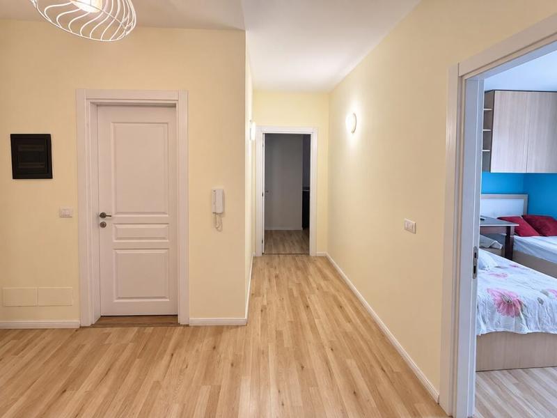 Apartament 2+1 me qera në Golden Park Residence, Tiranë, 95 m². Foto 4 nga 8