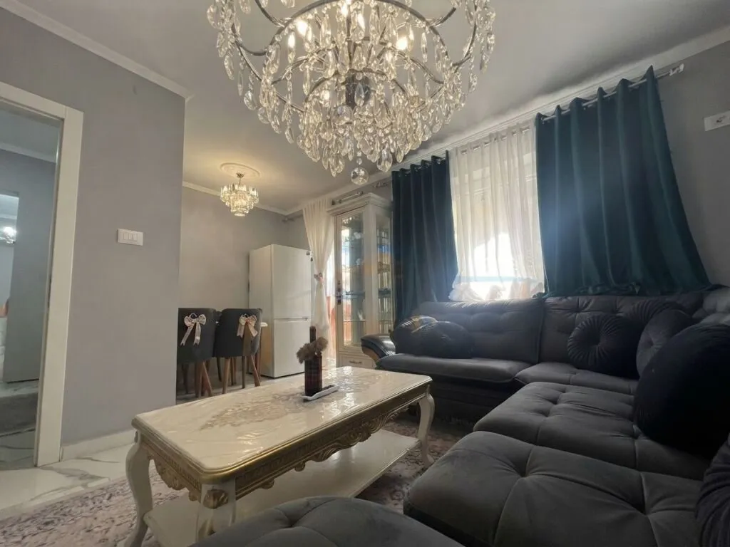 Apartament 1+1 me qera në Shkolla e Baletit, Tiranë, 51 m². Foto 1 nga 6