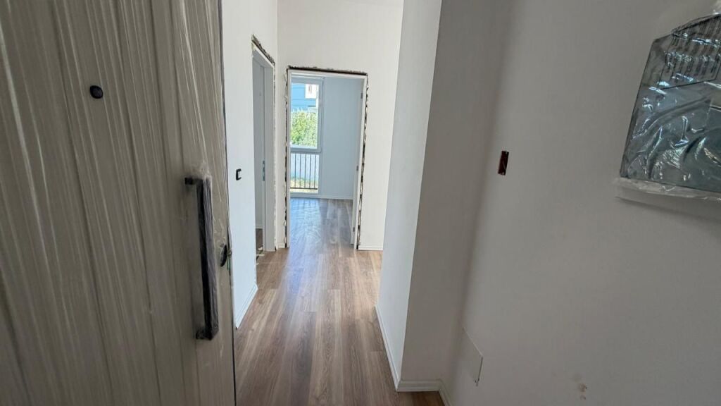 Apartment 2+1 for sale in Sauk i Vjetër, Tirana, 80 m². Photo 2 of 3