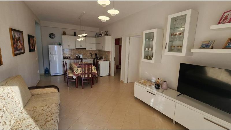 Apartament 2+1 në shitje në Rruga Karl Topia, Sarandë, 75 m². Foto 3 nga 6
