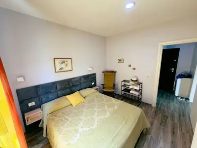 Apartment 1+1 for sale in Shkëmbi i Kavajës, Durrës, 65 m². Photo 5 of 8