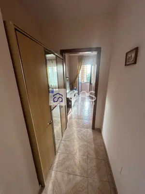 Apartament 1+1 me qera në Vasil Shanto, Tiranë, 60 m². Foto 7 nga 8