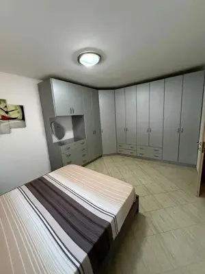 Apartament 2+1 me qera në Vasil Shanto, Tiranë, 100 m². Foto 7 nga 8
