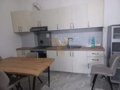 Apartament 1+1 me qera në Liqeni i Thatë, Tiranë, 65 m². Foto 4 nga 5