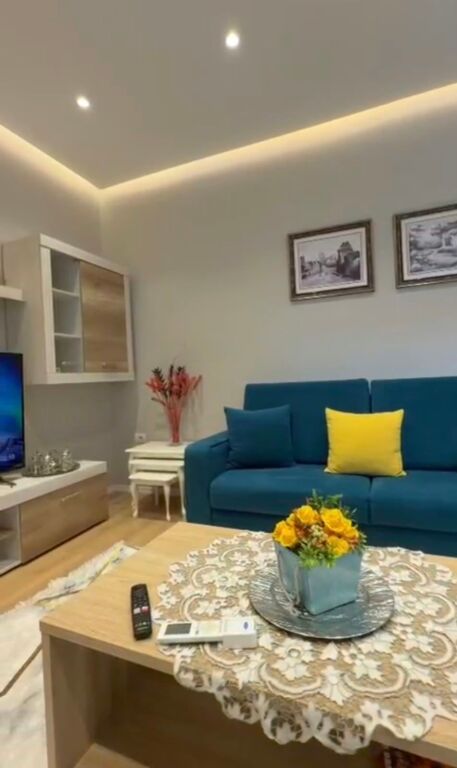 Casa indipendente 1+1 in affitto ad Astir, Tirana, 65 m². Foto 1 di 3