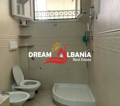 Appartamento 3+1 in affitto a Rruga Bardhok Biba, Tirana, 139 m². Foto 12 di 12