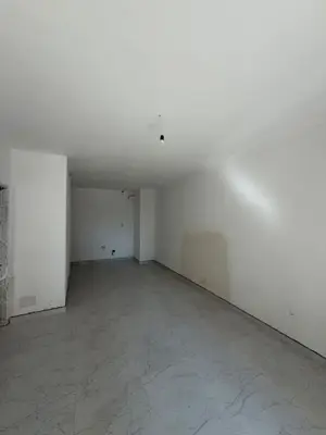 Apartament 2+1 në shitje në Univers City, Tiranë, 104 m². Foto 2 nga 6