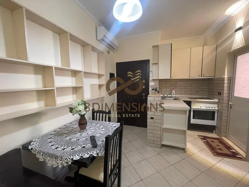 Appartamento 1+1 in affitto a Medreseja, Tirana, 47 m²