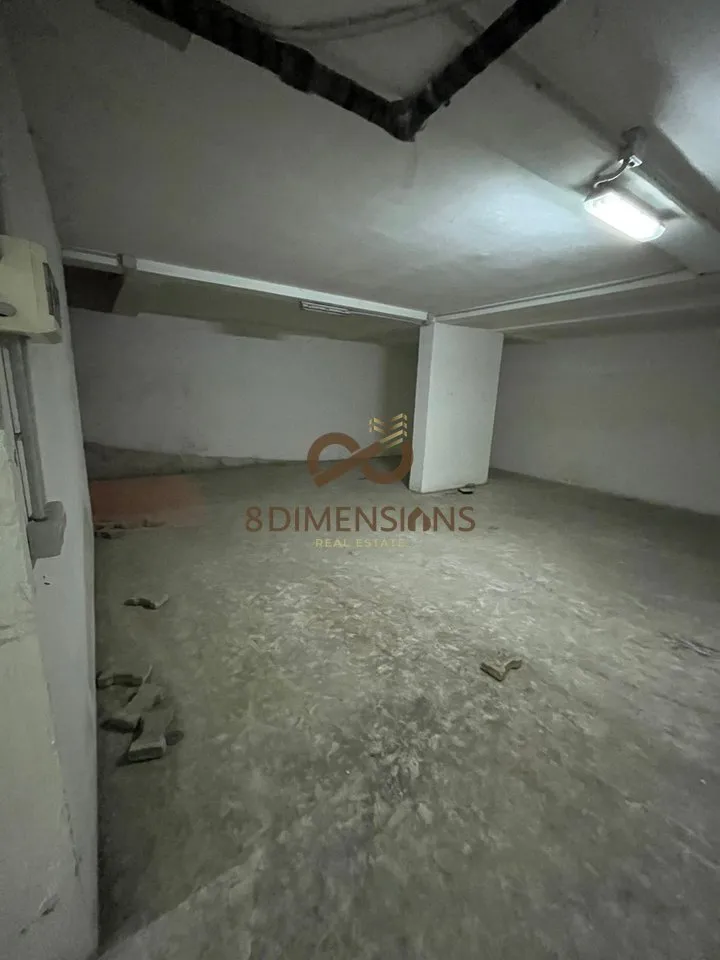 Magazinë në shitje në Rruga Bardhyl, Tiranë, 208 m². Foto 1 nga 5