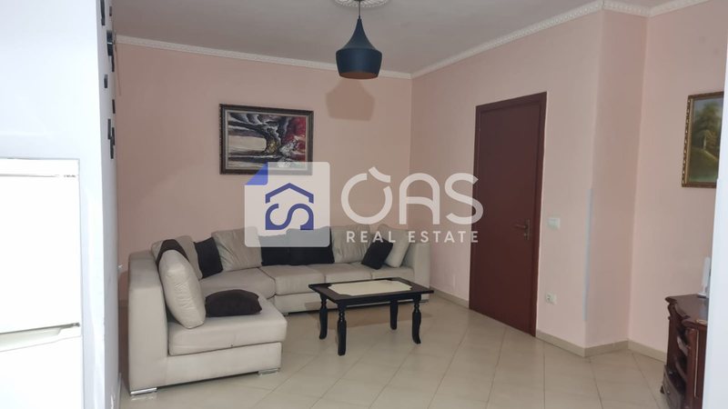 Appartamento 1+1 in affitto a Astir, Tirana, 65 m²