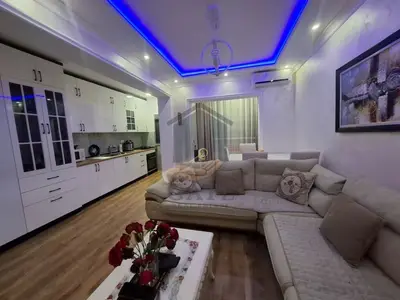 Apartament 2+1 në shitje në Tregu i Përditshëm i Fruta Perimeve, Durrës, 74 m². Foto 2 nga 7