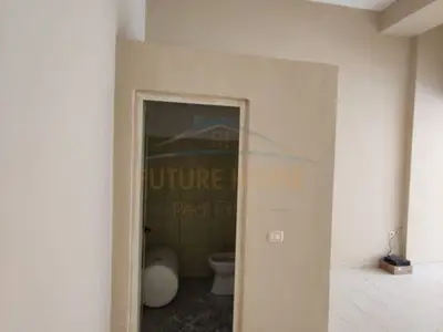 Ambient biznesi me qera në Rruga Aleksander Goga, Durrës, 55 m². Foto 4 nga 4