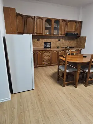 Villa 2+1 in affitto a Tirana, 100 m². Foto 3 di 8