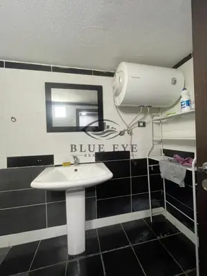 Commercial space for sale in Stacioni i Trenit, Durrës, 125 m². Photo 6 of 12