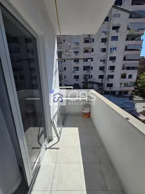 Apartament me qera në 21 Dhjetori, Tiranë, 40 m². Foto 4 nga 10