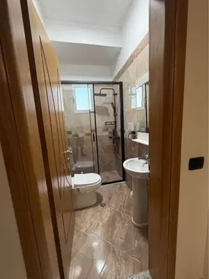 Vilë 3+1 me qera në Sauk, Tiranë, 130 m². Foto 9 nga 10