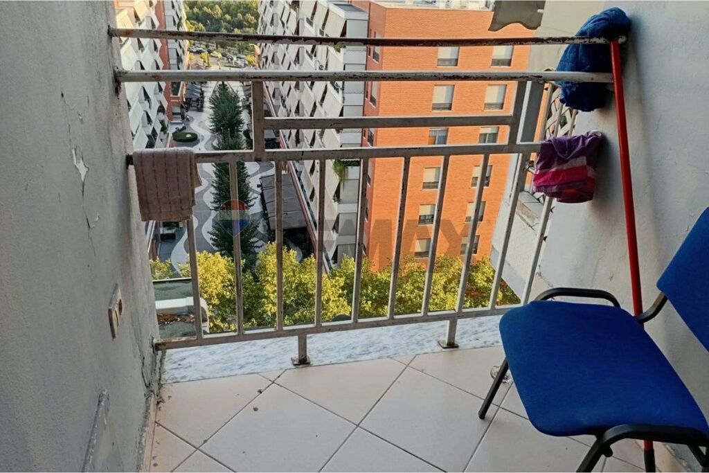 Apartment for rent in Rruga e Kavajës, Tirana, 100 m². Photo 3 of 3