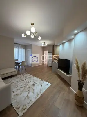 Apartament 2+1 me qera në Yzberisht, Tiranë, 80 m². Foto 2 nga 6