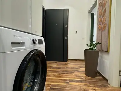 Apartament 1+1 me qera në Square 21, Tiranë, 77 m². Foto 11 nga 12