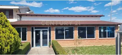 Lokal në shitje në Kalaja e Beratit, Berat, 499 m². Foto 1 nga 4